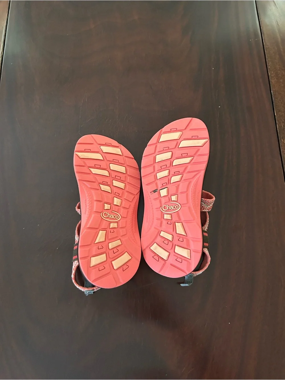 Chaco adjustable coral